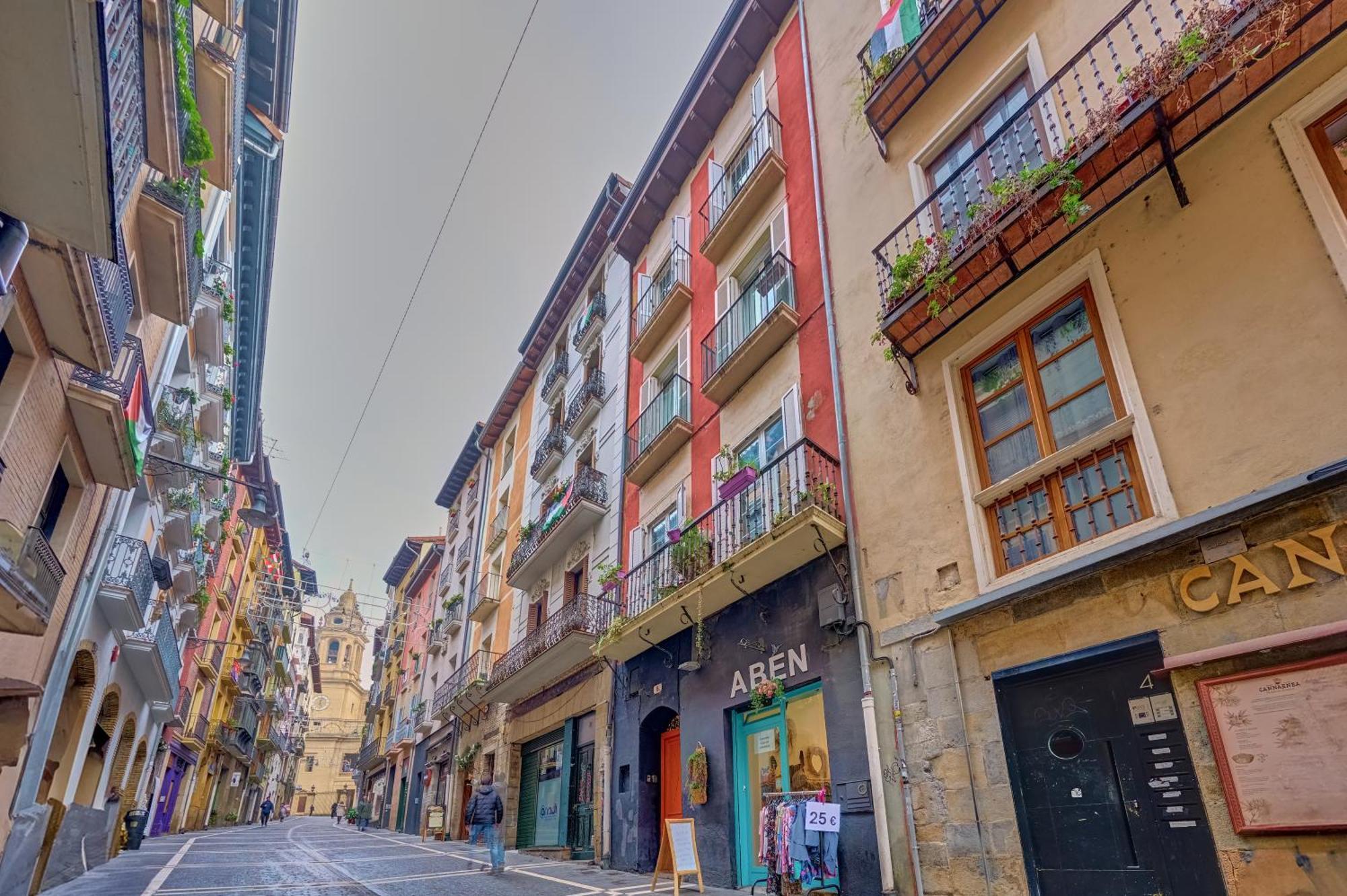 Curia 6 By Clabao Apartment Pamplona Exterior foto